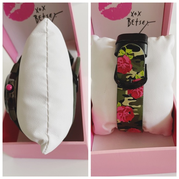 Betsy Johnson skull camo/rose watch timepiece - Picture 6 of 8
